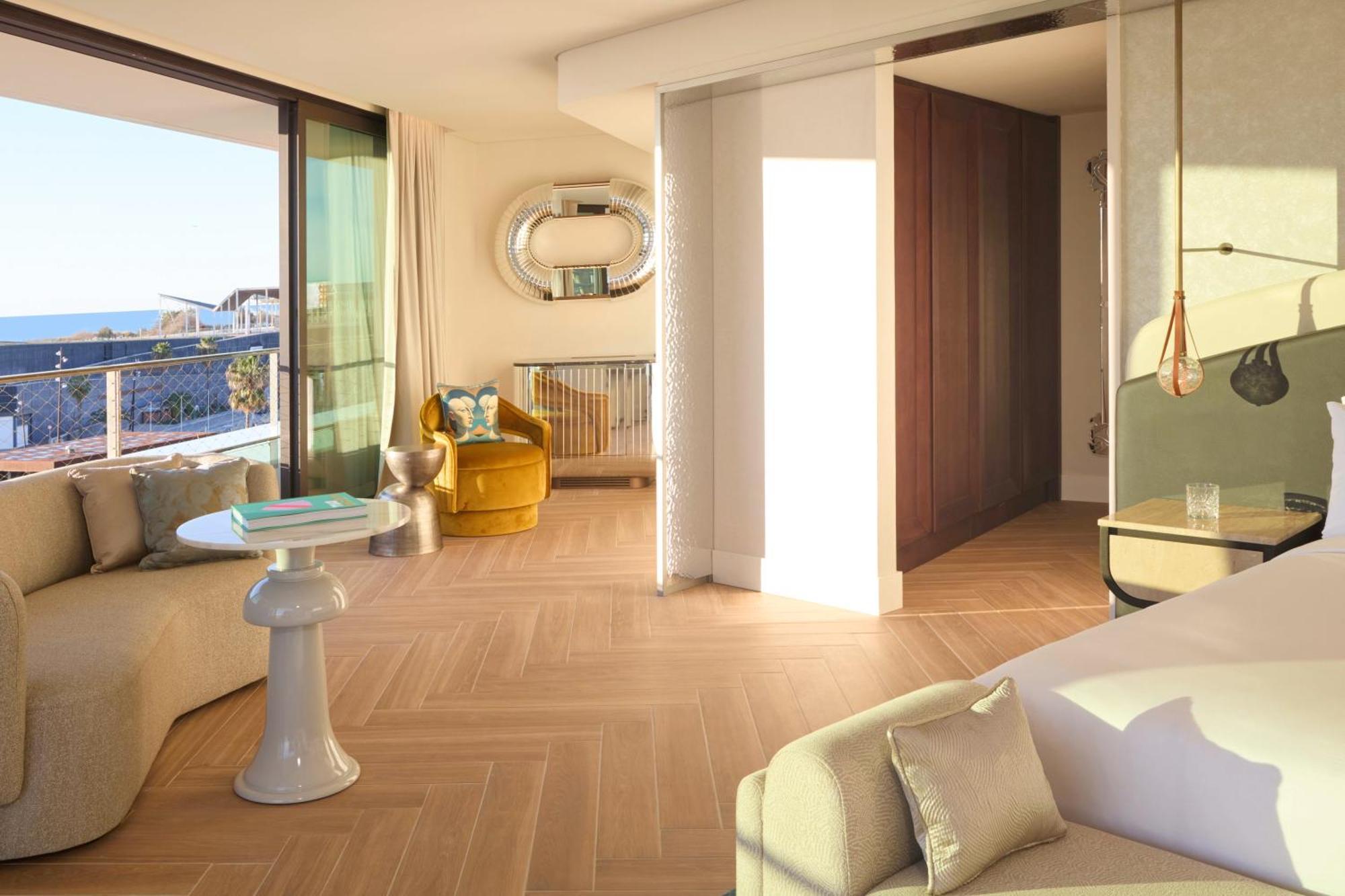Sls Barcelona Hotel Badalona Bagian luar foto