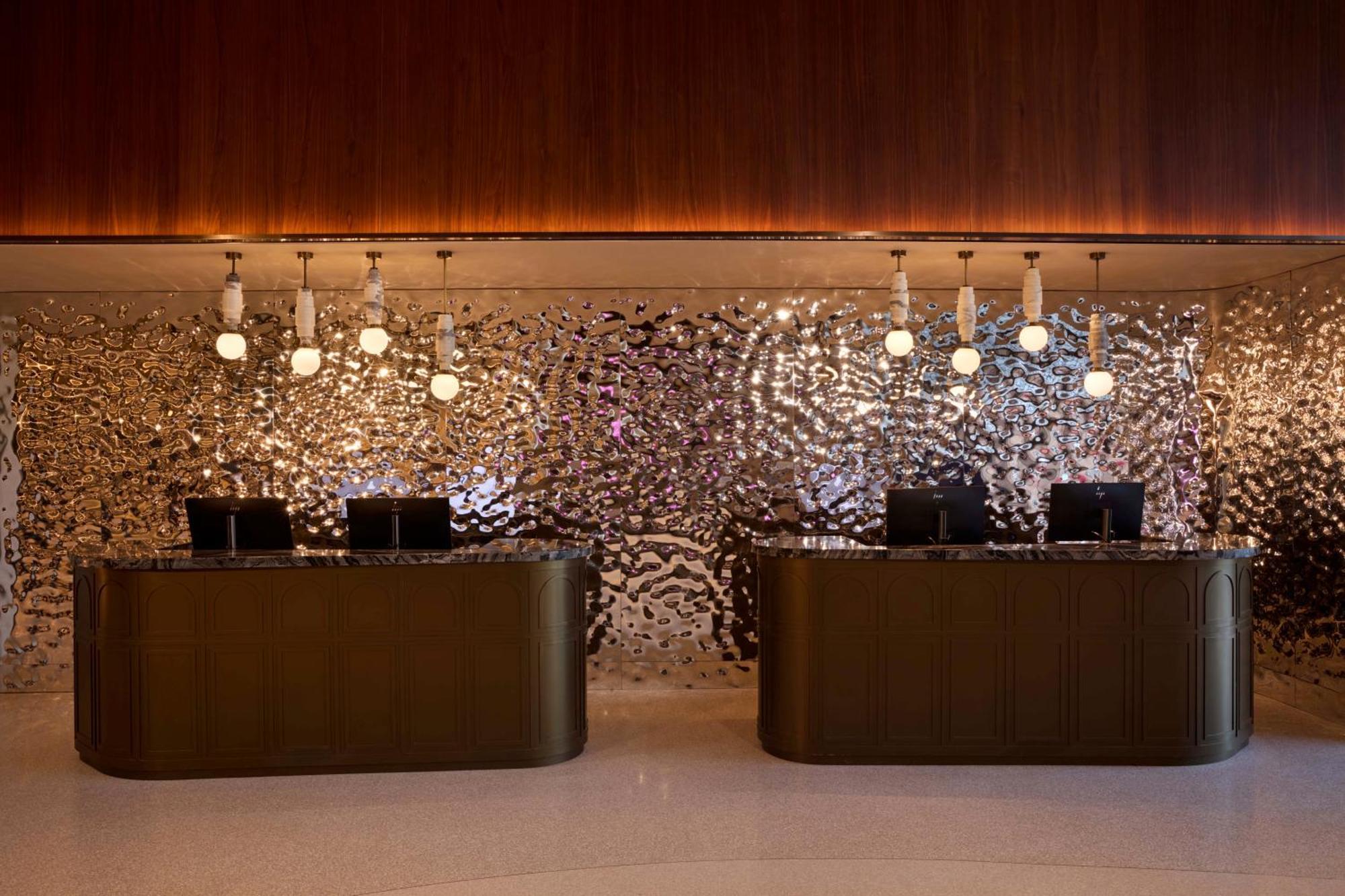 Sls Barcelona Hotel Badalona Bagian luar foto